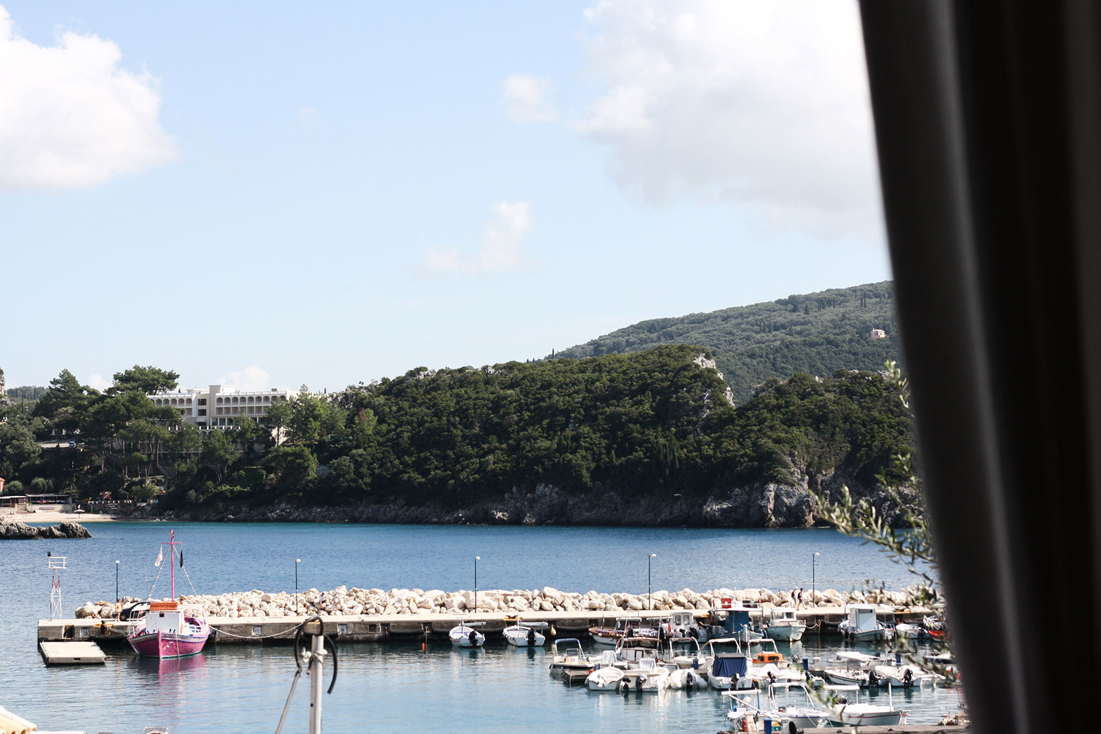 Akis Apartments